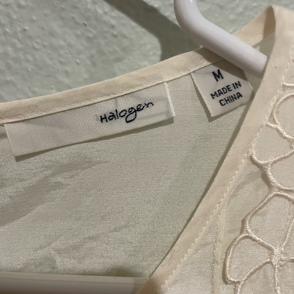Halogen Cream Sleeveless Top - Picture 4 of 7